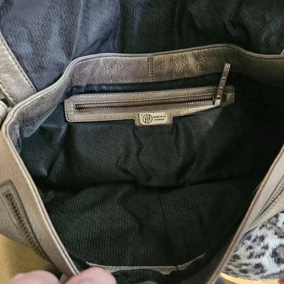 Hayden Harnett | Georgous Leather Iridescent  Greige Baguette Shoulder Bag - Picture 10 of 17